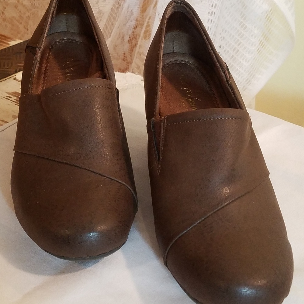 Natural Sole Wedge Shoes Size 7